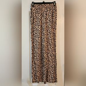 H&M Divided Pants Cheetah print